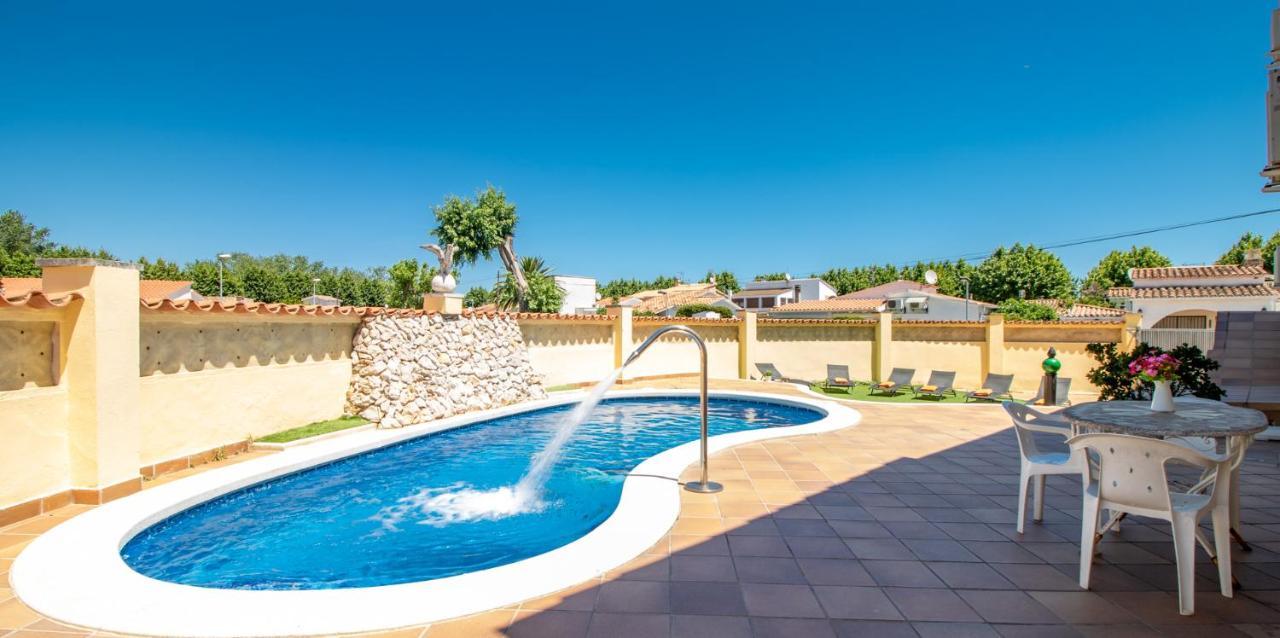 Goldhome - Carlit - Casa 9 Habitaciones, Piscina Privada, Sala De Juegos Empuriabrava Zewnętrze zdjęcie