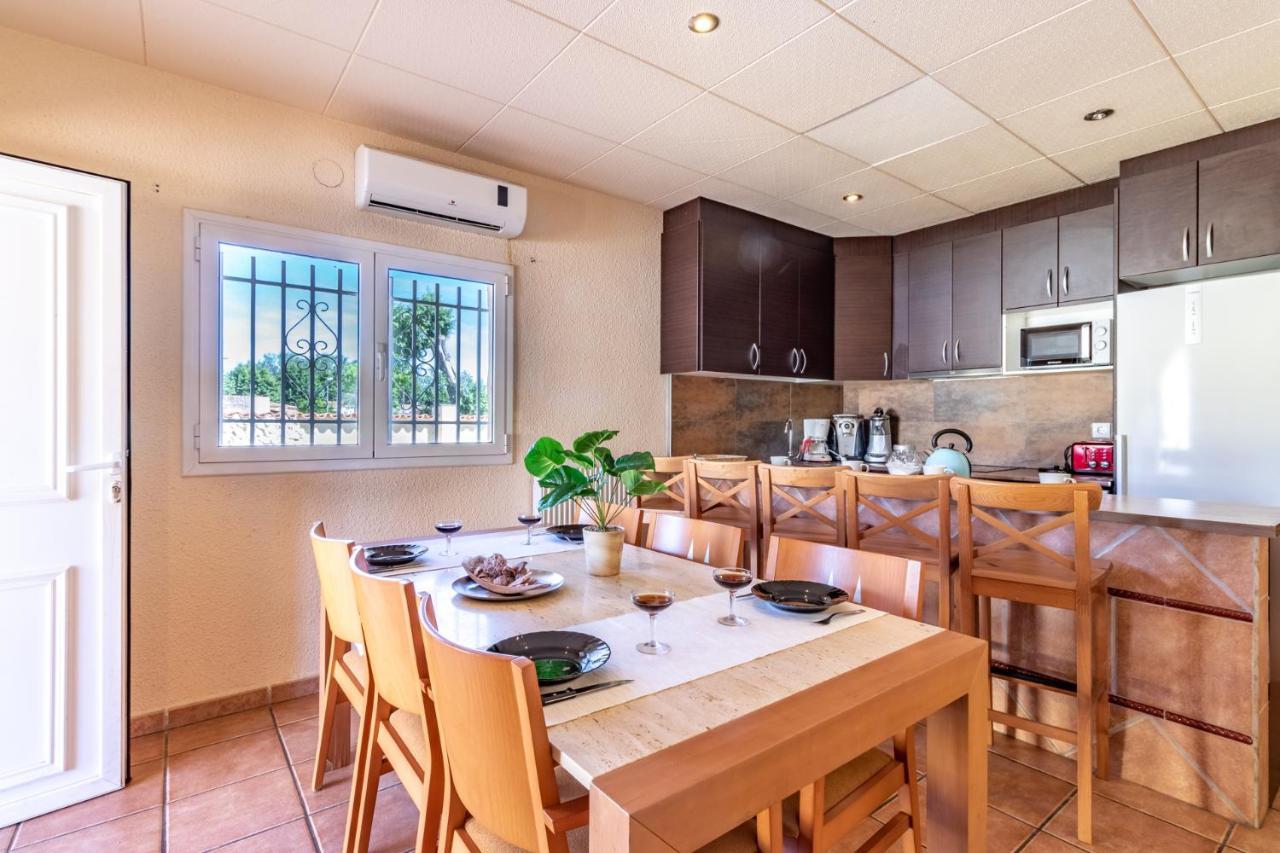Goldhome - Carlit - Casa 9 Habitaciones, Piscina Privada, Sala De Juegos Empuriabrava Zewnętrze zdjęcie